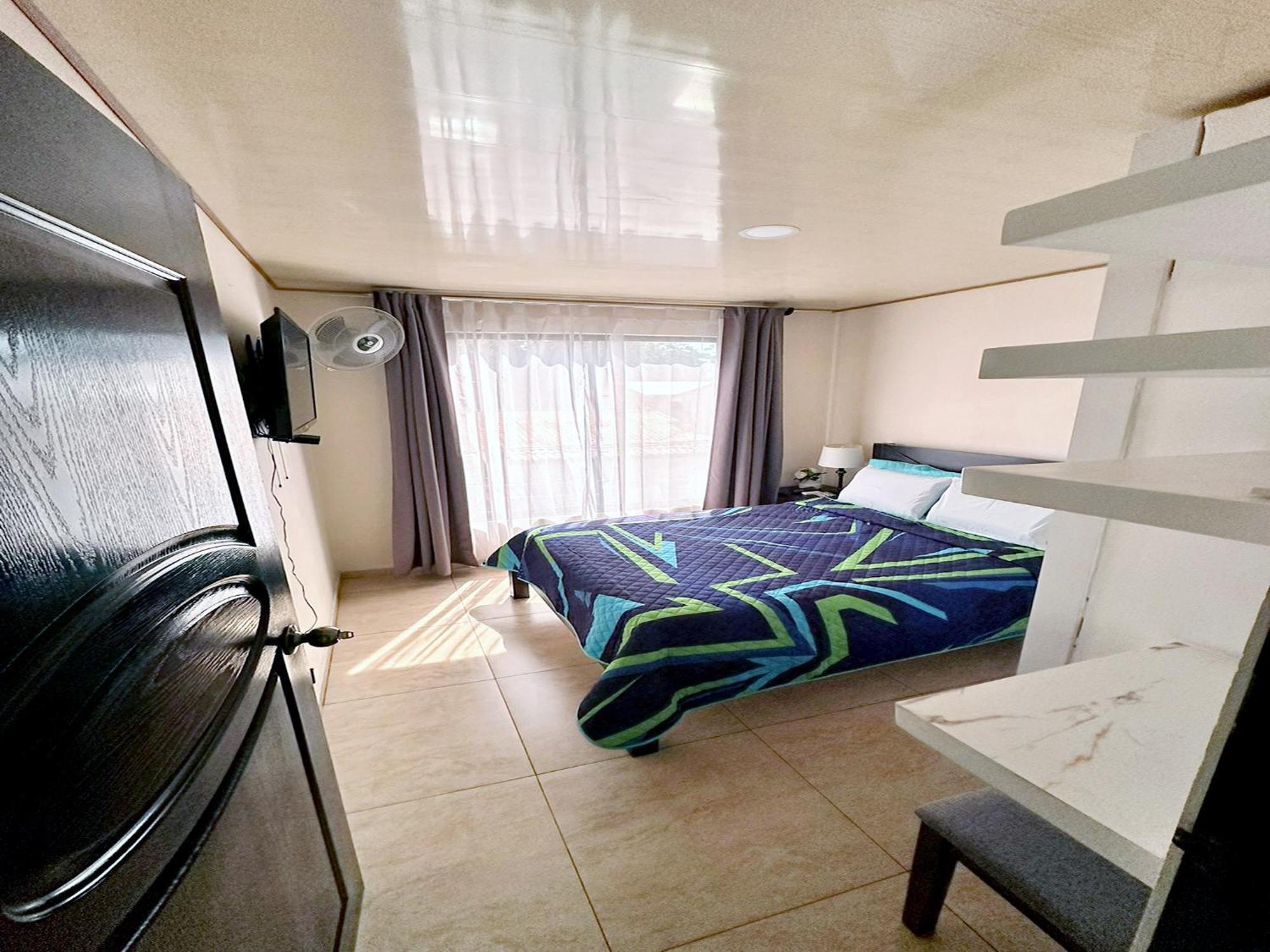 Senderos Apartment, Self Check- In, Airport Sjo 5 Min Rio Segundo Ngoại thất bức ảnh